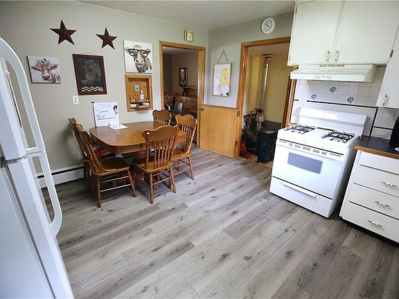 5th image of 314 N 2nd St