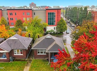 2 Eutropia Ct, Louisville, KY 40208