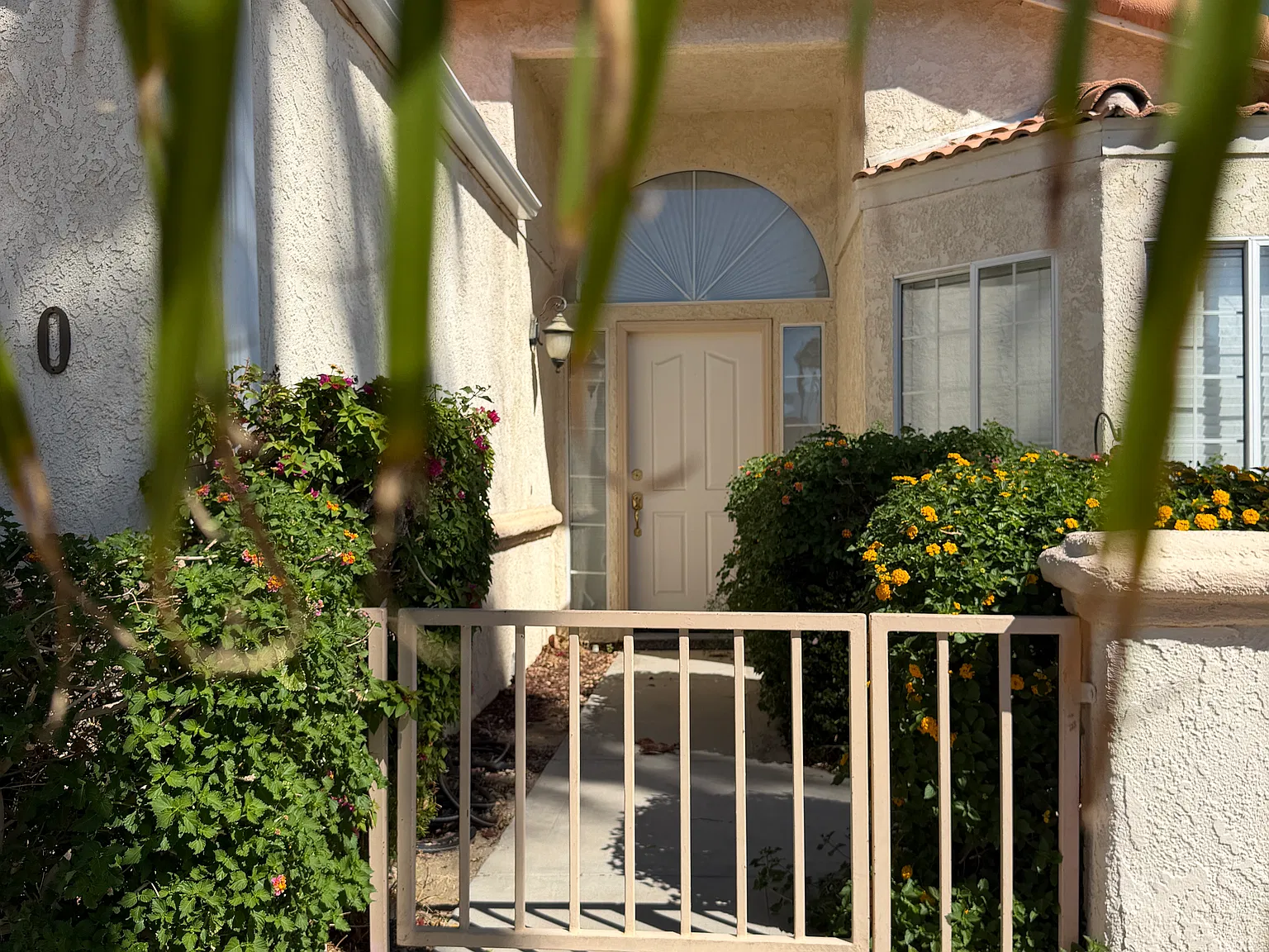 4 bed, 1844 sqft, $3,000 — Photo 2