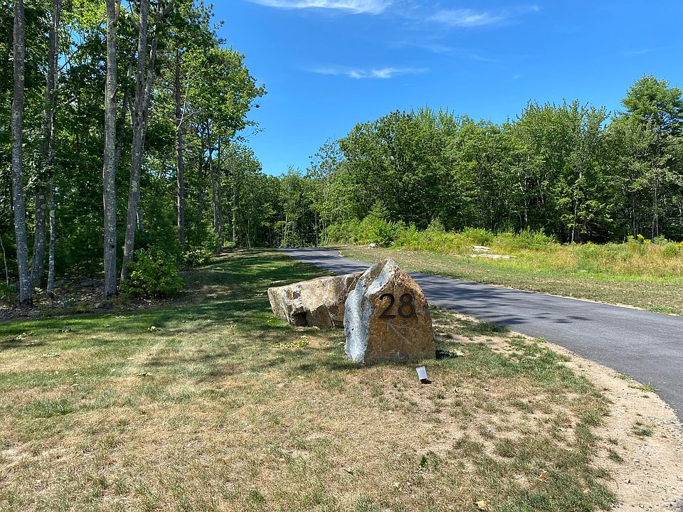 2nd image of 11 Binnacle Hill