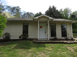 2610 Old Whites Mill Rd, Maryville, TN 37803