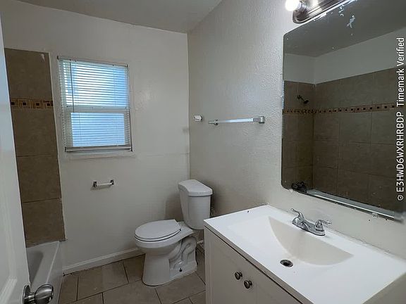 3rd image of 305 1st St