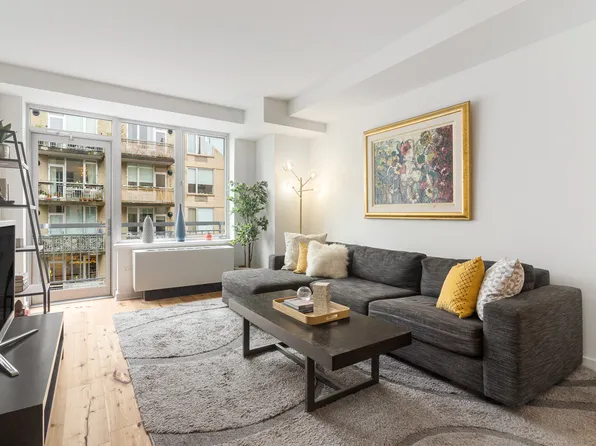 26 Broadway image 1 of 15