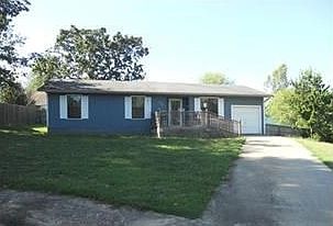 1st image of 929 W Eden Cir