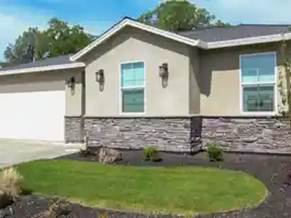 1978 Goren Ct, Redding, CA 96003