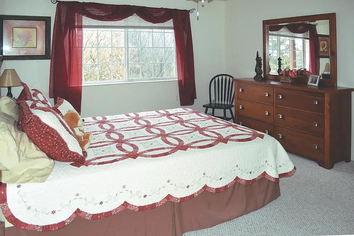 Southbrook Manor — Photo 4