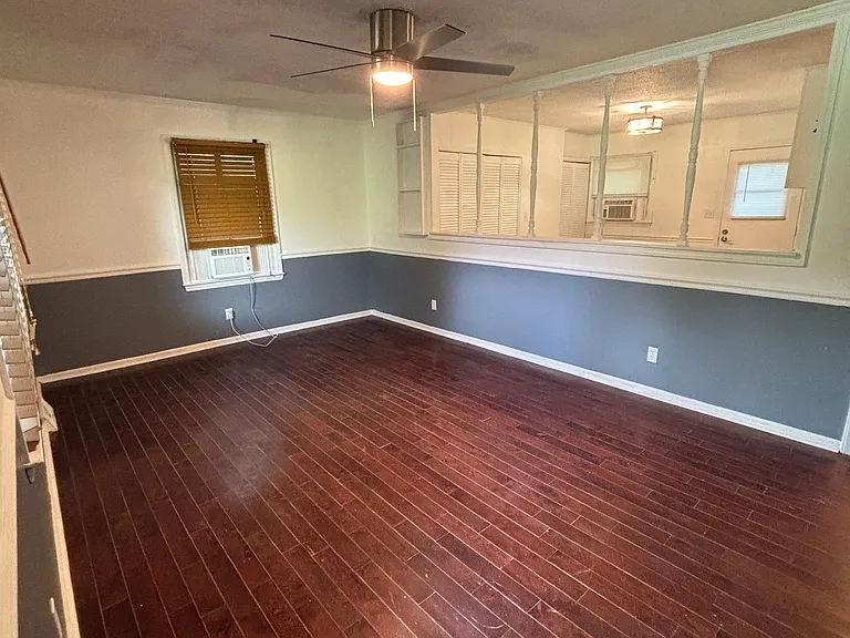210 Wedgewood Dr — Photo 4