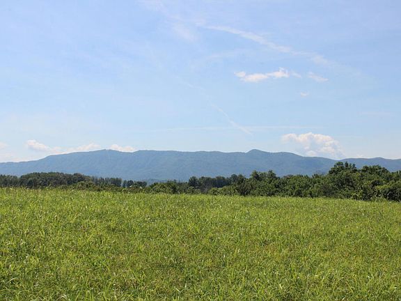 2nd image of 689 Winding Creek Way