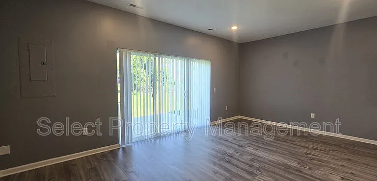 7083 Homestead Rd — Photo 11
