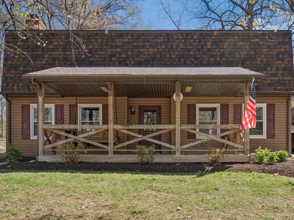 181 Serenity Ln, Blue Ridge, VA 24064