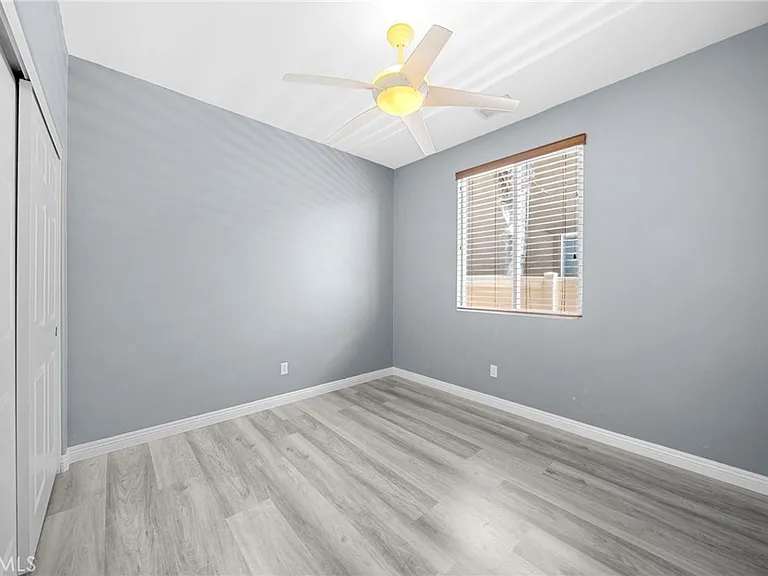 1420 Yarrow Ln — Photo 33