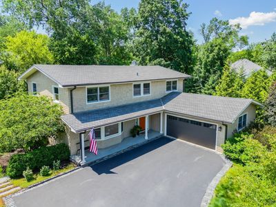 821 Sandstone Dr, Libertyville, IL, 60048