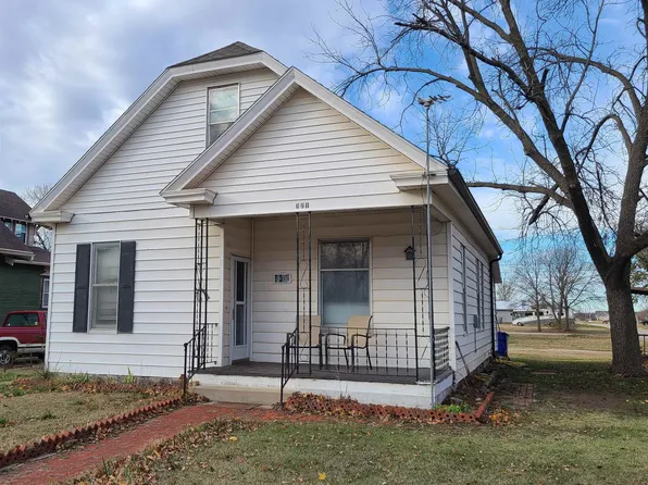 321 N Lincoln St, Marquette, KS 67464