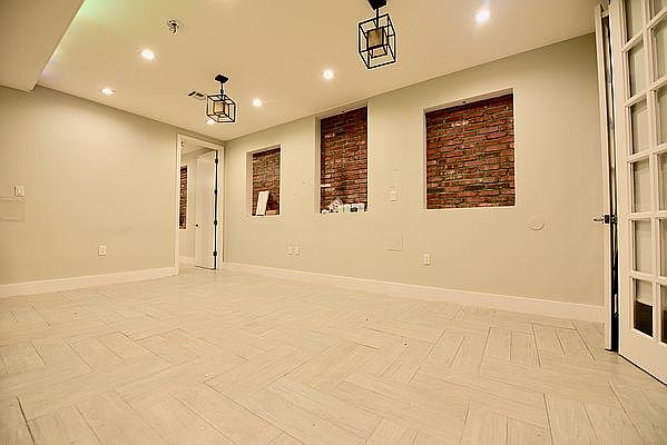 1st image of 1277 Jefferson Ave APT 1