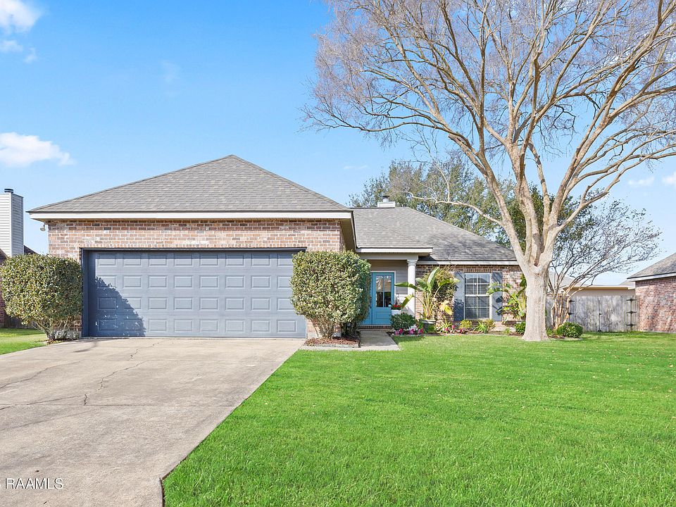 1st image of 406 Deer Meadow Blvd