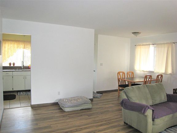 4th image of 2905 Fernwood Ave