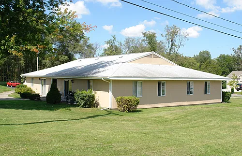 73 S Dewitt Dr Photo 1