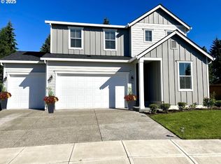 709 N Kemper Loop, Ridgefield, WA 98642