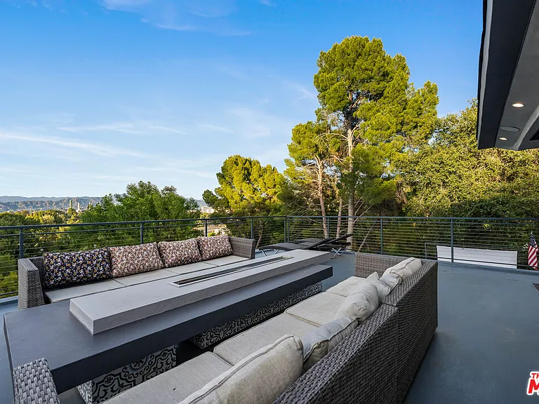 3712 Broadlawn Dr — Photo 40