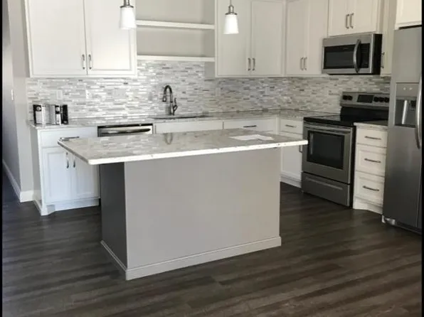 615 N Spruce St #5, Saint Marys, OH 45885