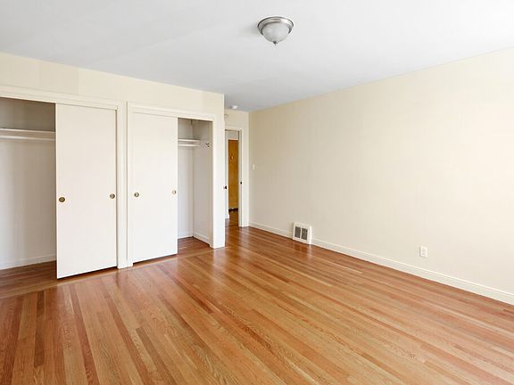 5th image of 93 Lupine Ave #93