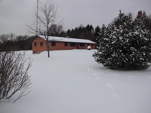 2nd image of 9385 Myers Lake Ave NE