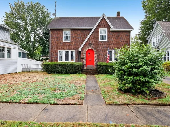 414 E Baird Ave, Barberton, OH 44203