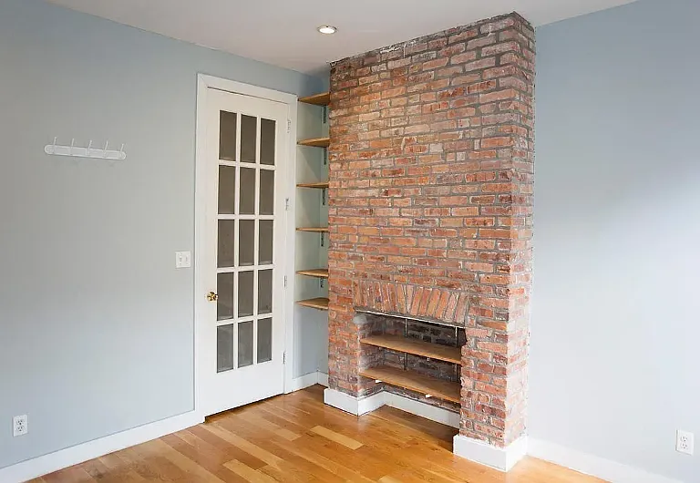 325 Melrose St #1L — Photo 4