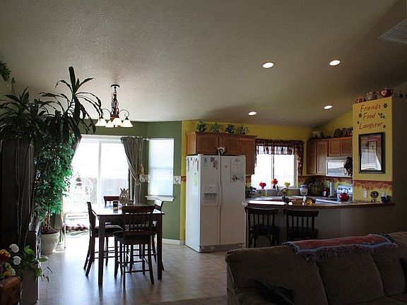 2nd image of 7741 W Estrella Dr