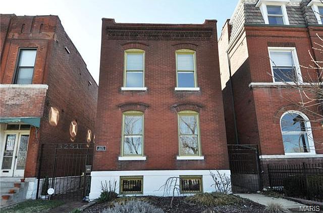 1st image of 3251 Indiana Ave
