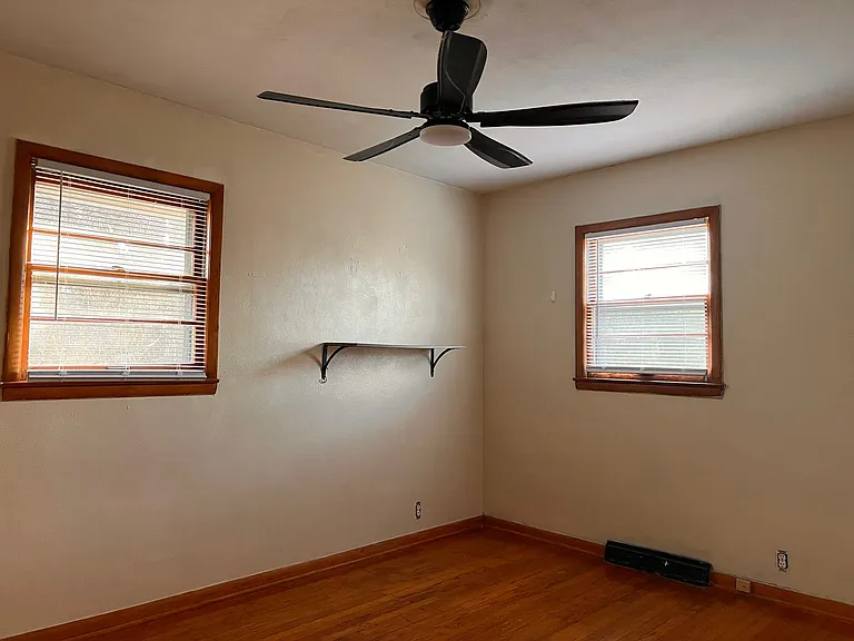 4435 E Etter Dr — Photo 8