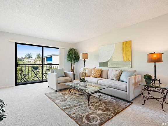 3rd image of 460 N Civic Dr APT 505