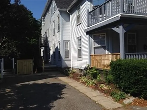 41 Central St, Beverly, MA 01915