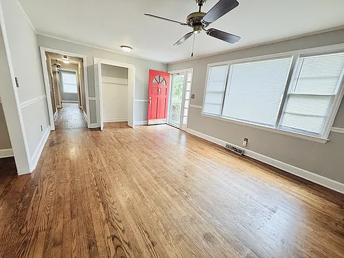 1020 Betsy Dr Photo 1