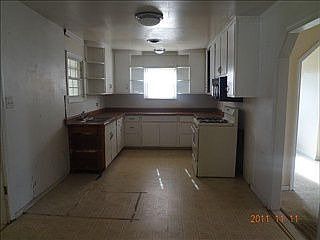 4th image of 6157 Sunshine Ave