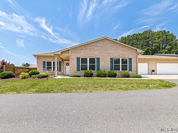 2nd image of 140 Reed Cir