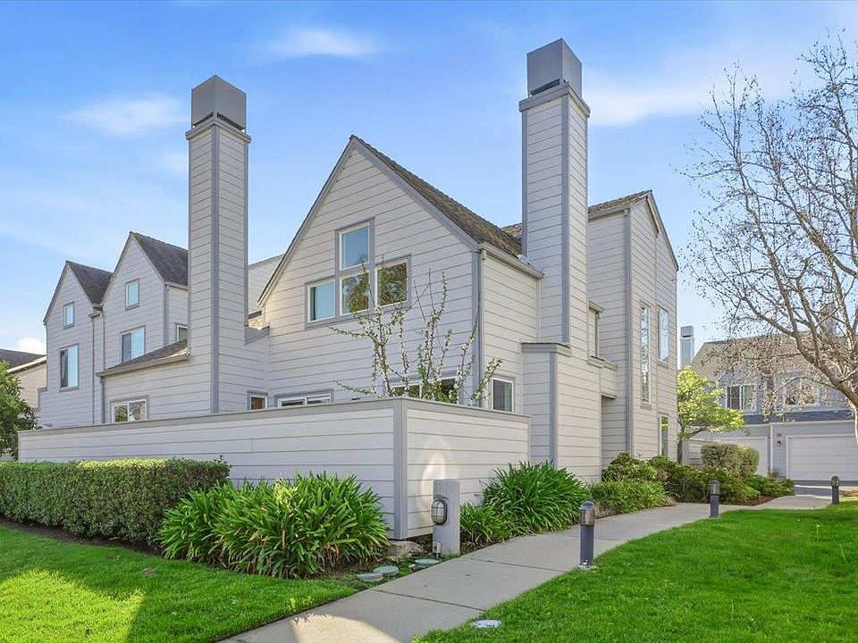 1st image of 23 Binnacle Ln