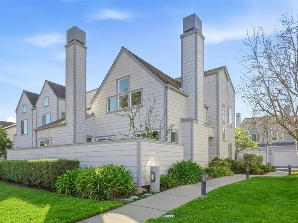 23 Binnacle Ln, Foster City, CA 94404