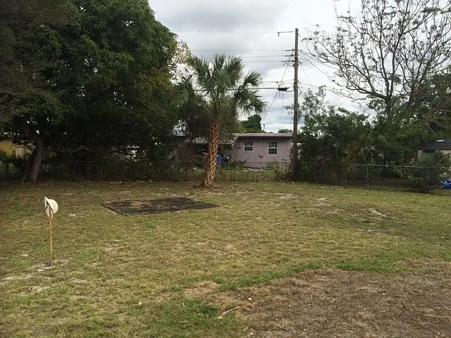 1114 NW 19th Ave — Photo 12