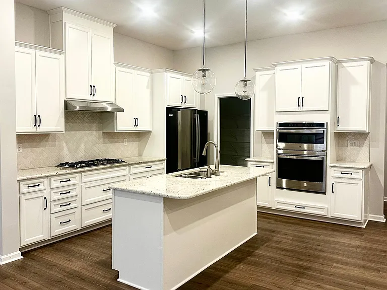 5810 Coulee Ln — Photo 3