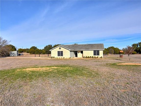 2nd image of 101 Pruddy Oaks Dr