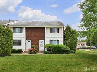 1G Quincy Cir, Dayton, NJ 08810