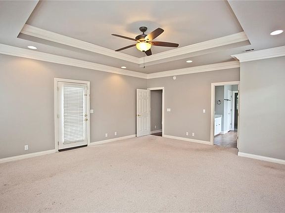 2nd image of 2520 N Middleton Way