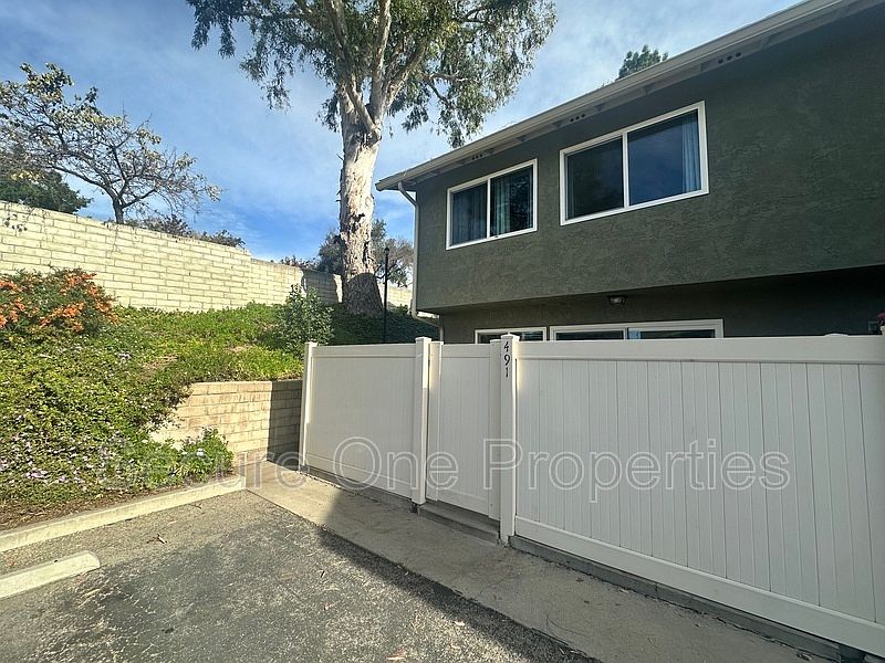 1st image of 491 Serento Cir