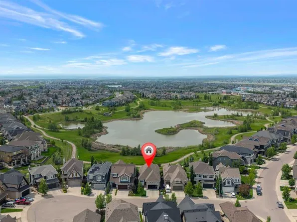 369 E Marquis Lndg SE, Calgary, AB T3M 2H4