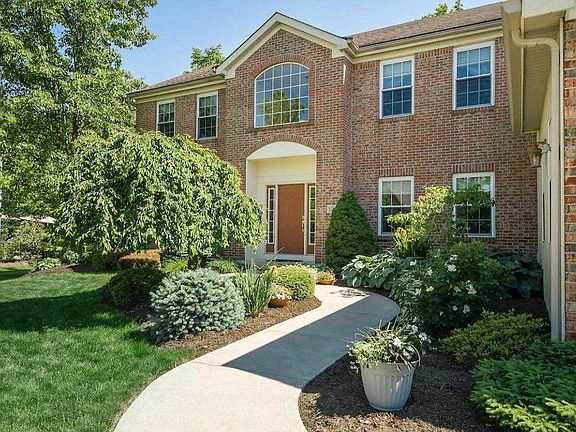 4th image of 3787 Hidden Cove Cir