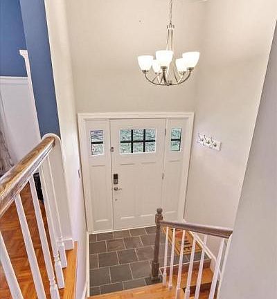 3rd image of 14 Winchester Rd