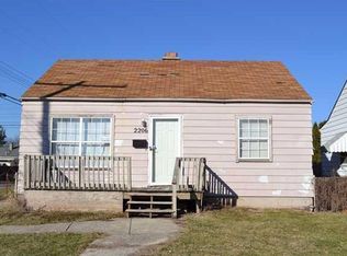 2206 Safford Ave, Columbus, OH 43223