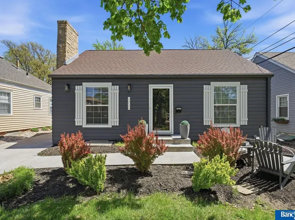 1212 S 37th St, Lincoln, NE 68510