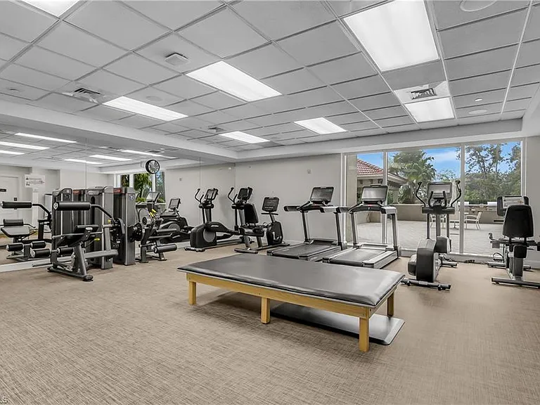 7225 Pelican Bay Blvd #204 — Photo 32